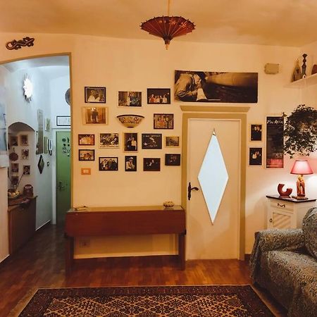 Casa Vacanza-Donnamalia Napoli Centro Storico Villa Buitenkant foto