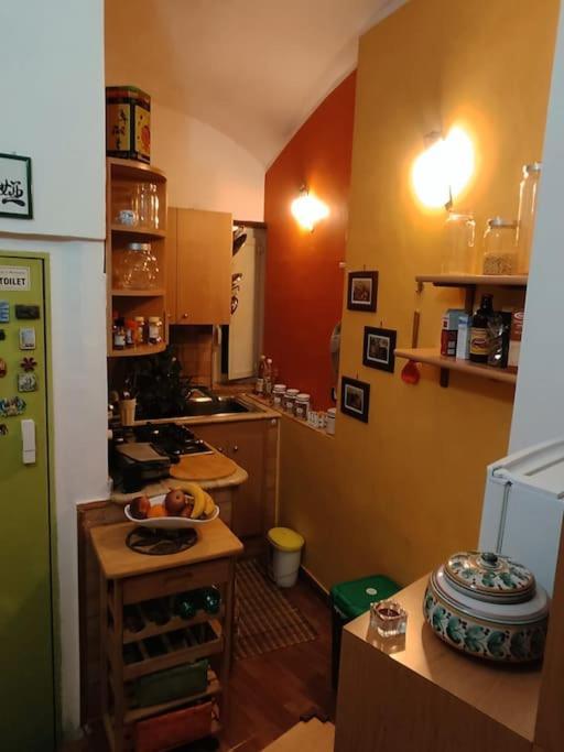 Casa Vacanza-Donnamalia Napoli Centro Storico Villa Buitenkant foto