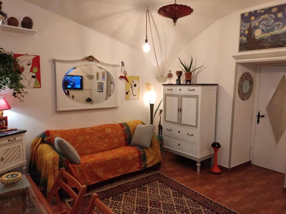 Casa Vacanza-Donnamalia Napoli Centro Storico Villa Buitenkant foto